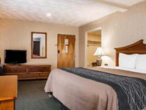 Comfort Inn at Newport Beach image 11