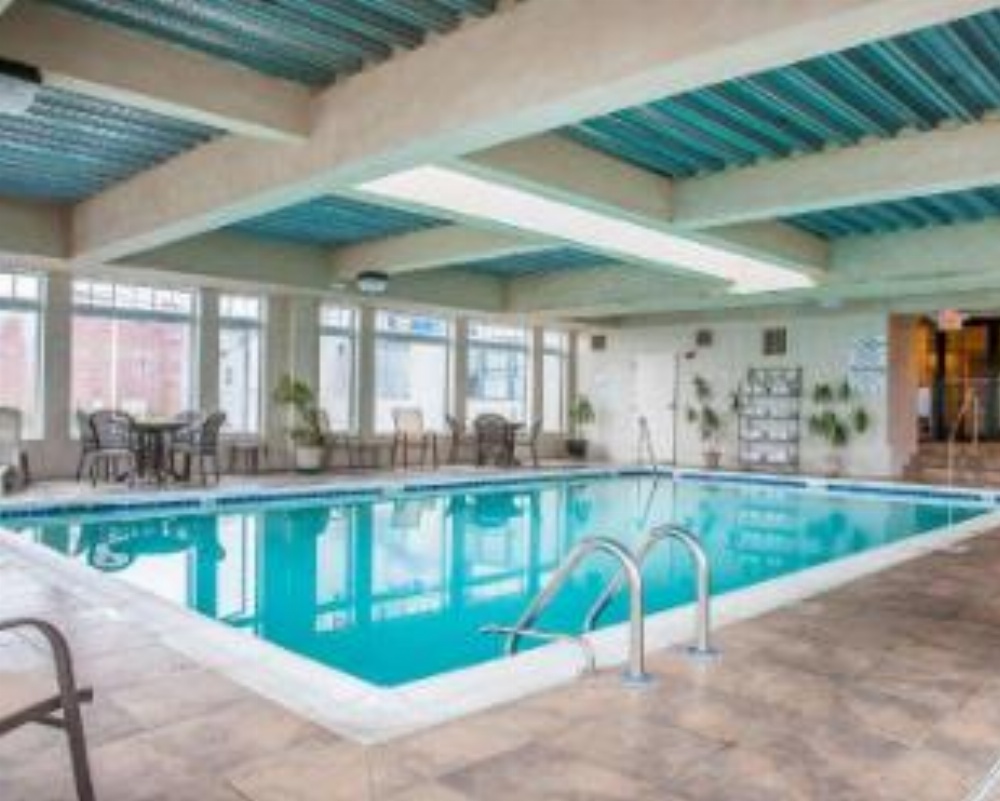 Comfort Inn at Newport Beach Image 13