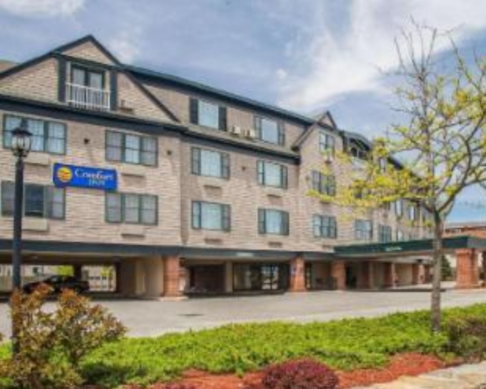 Comfort Inn at Newport Beach Image 14
